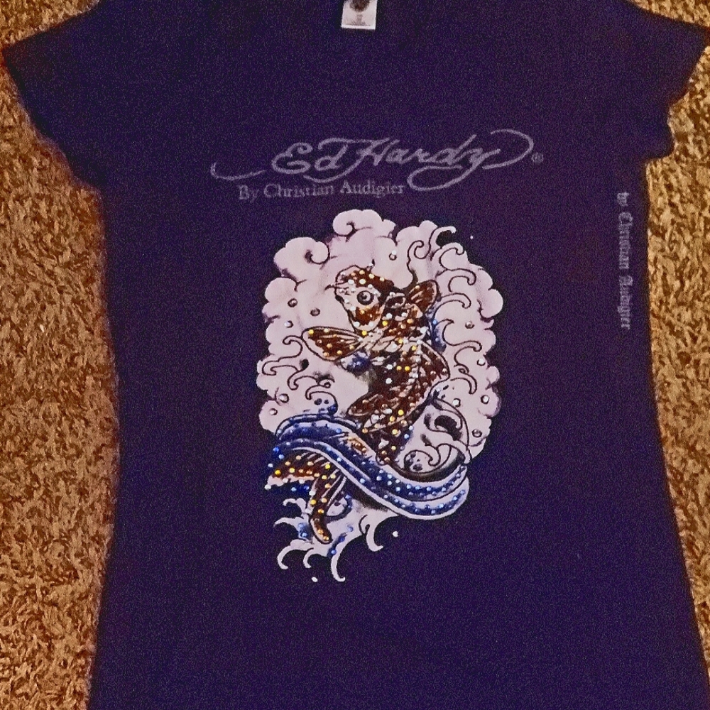 NWOT WOMEN'S ED HARDY SHORT SLEEVE T-SHIRT